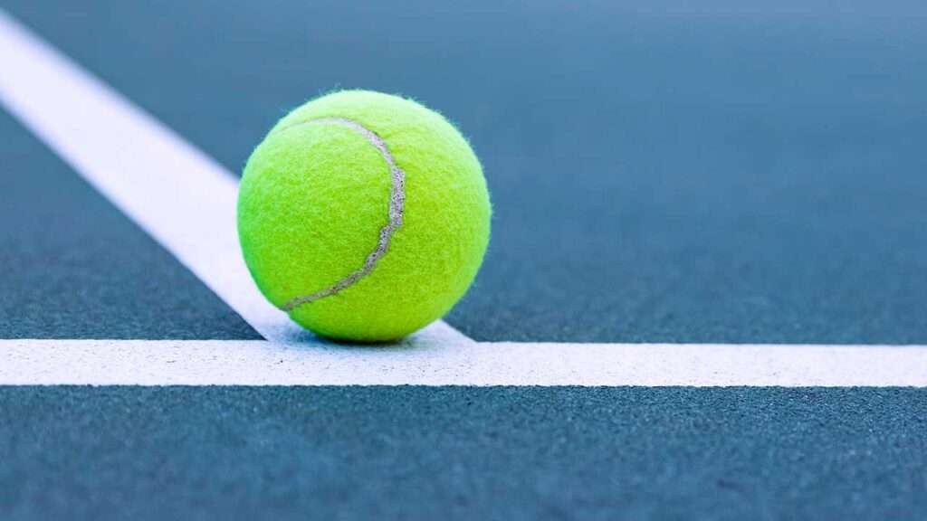 tennis courts surfaces